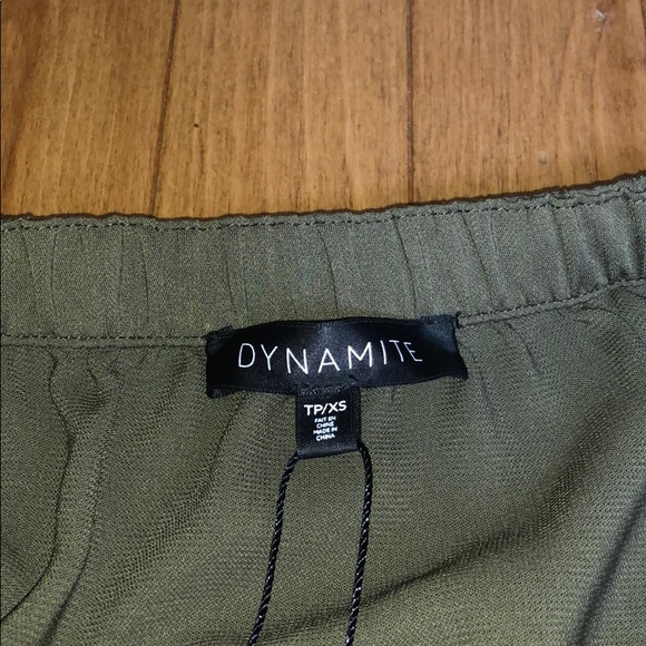 Off the shoulder dress - Picture 3 of 4